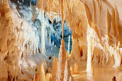Grotte di Frasassi, uno spettacolo della natura da togliere il fiato
