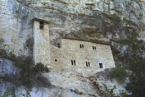 Monasticism in The Marche: hermitages and caves