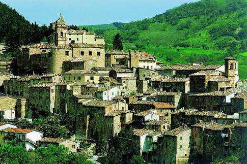 The Vallesina Valley and the Castles of Jesi