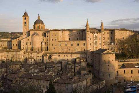 Vista di Urbino, La Città Ideale