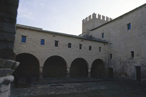 Cortile interno del Castello della Rancia