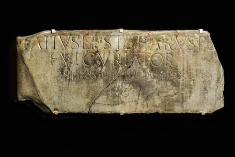 Iscrizione bilingue etrusco-latina