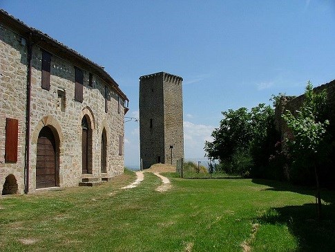 Castello di Aliforni