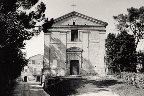 Facciata principale della Chiesa di S. Stefano