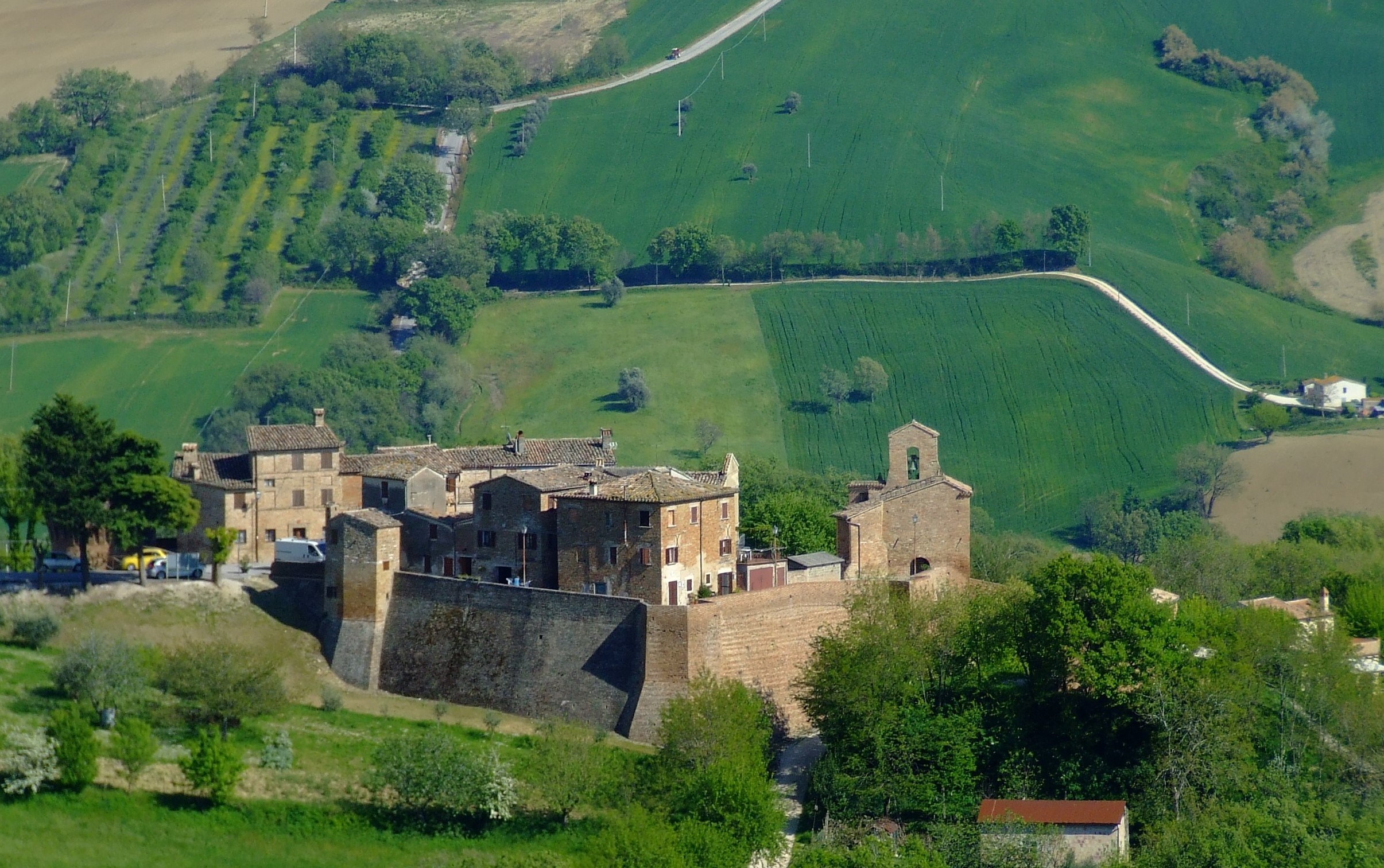 Arcevia - Castello di Loretello