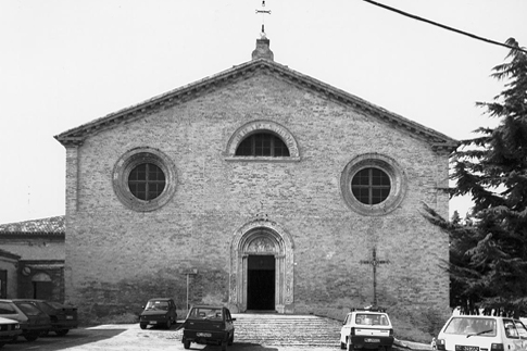 Facciata della Chiesa di S. Maria Assunta di Castelnuovo