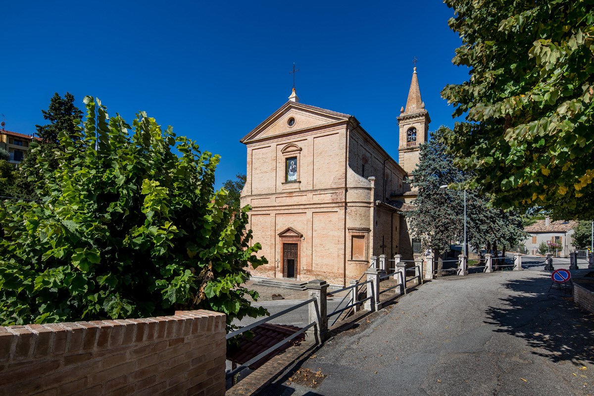 Cartoceto - Chiesa Santa Maria della Misericordia - esterno