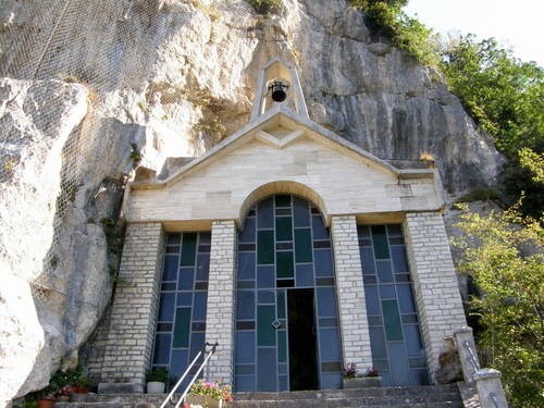 Santuario della Madonna delle Grotte