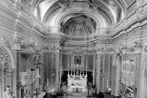 Interno barocco della Chiesa di San Giovanni Battista