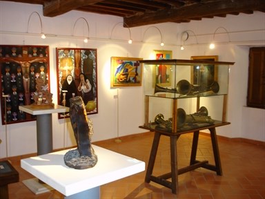 Pinacoteca Nazionale d' Arte Sacra Contemporanea, interno