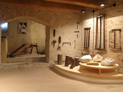 Museo della Cultura Mezzadrile Utensilia
